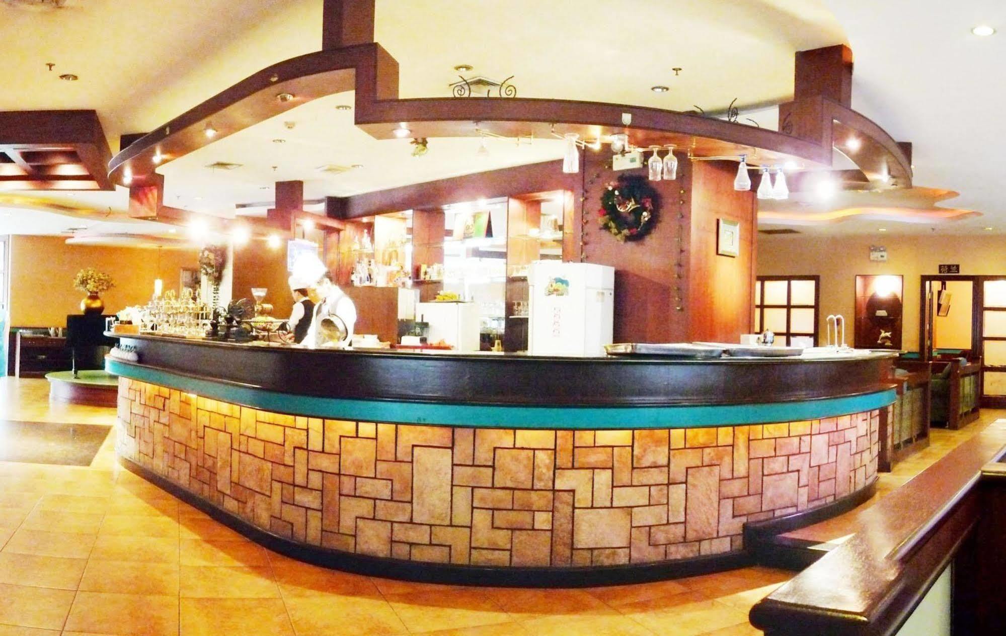 Jinyuan Hotel Wuzhou Exterior photo